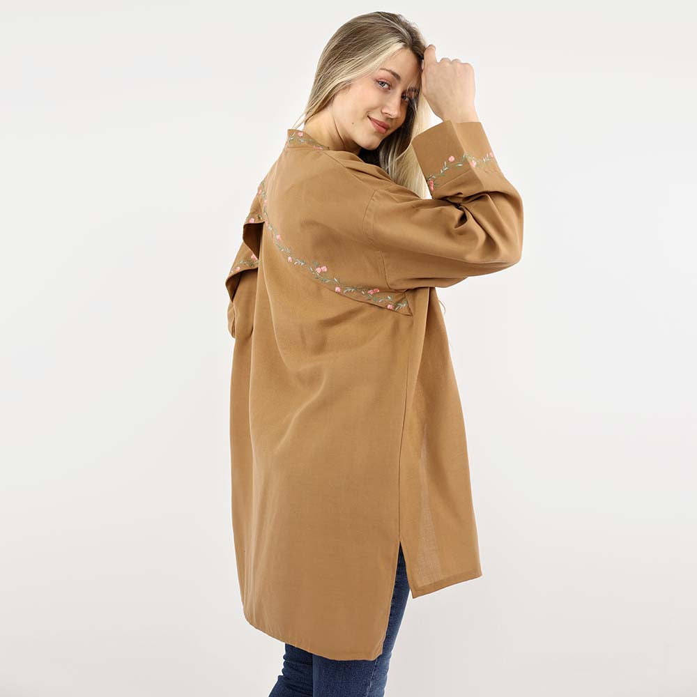 Embroidered Short Cardigan – Subtle Floral