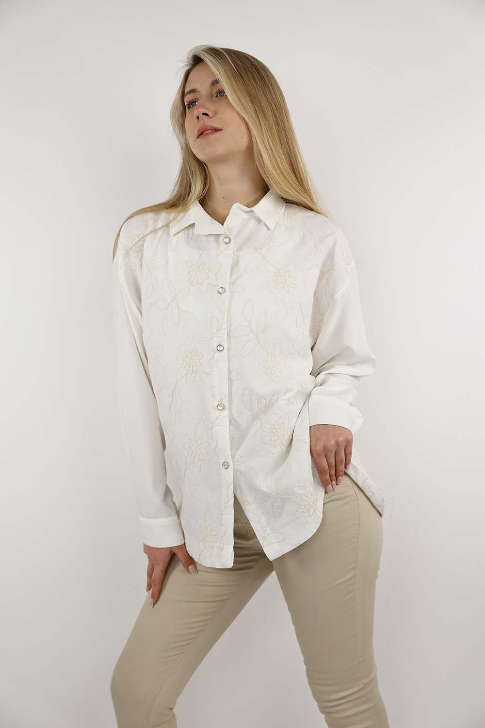 Elegant Floral Embroidered Relaxed Blouse
