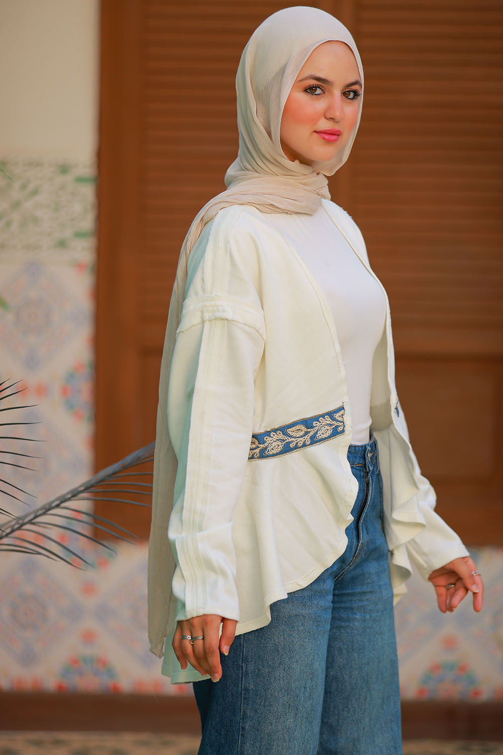 Short Cardigan with Embroided Details