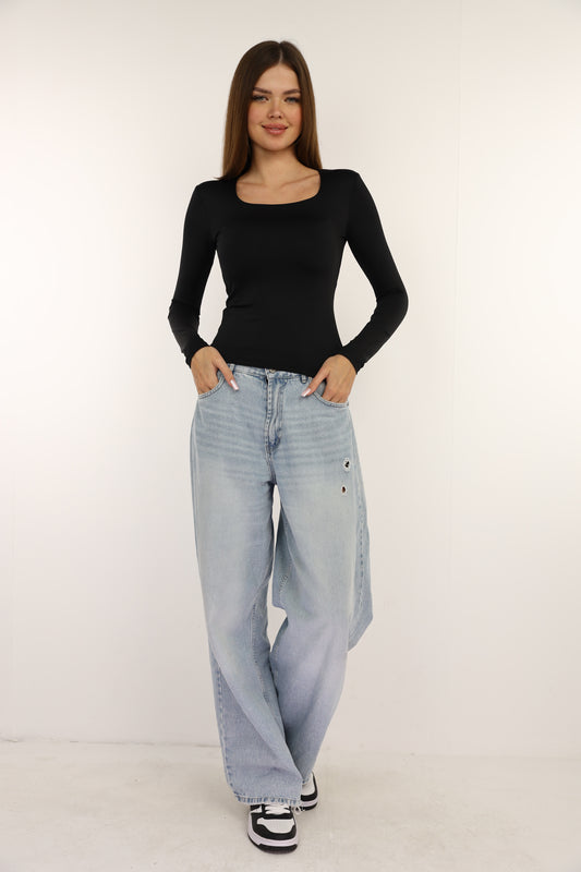 Black Squared Neck Long Sleeve Top