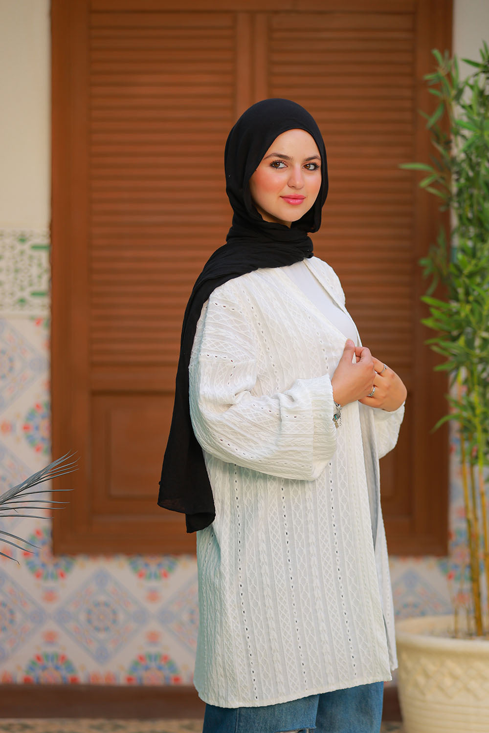 Off White Cardigan - Delicate Details