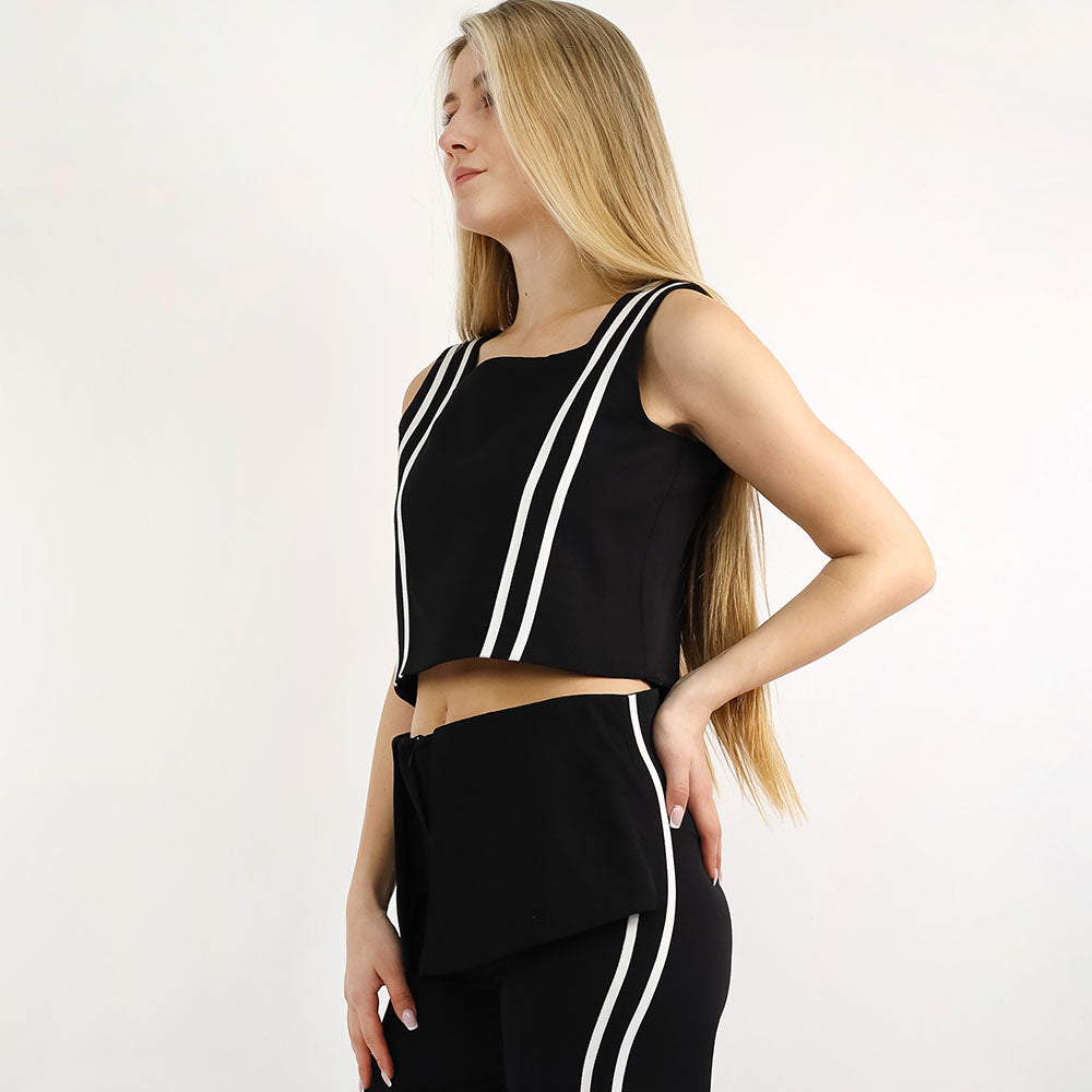 parallel-lines-fitted-basic-top
